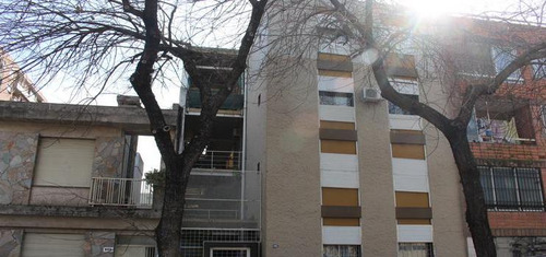 Viamonte Al 600 - Alquiler Departamento 2 Dormitorios En Rosario