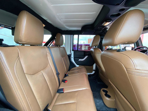 Imagen 12 de 14 de Jeep Wrangler 2018 3.7 Unlimited Sahara 3.6 4x4 At