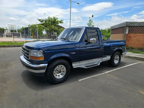 Ford F-150 5.0 Xlt Flare Side
