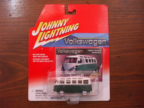 Johnny Lightning Volkswagen 1966 21 Window Samba Bus Verde