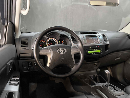 Toyota Hilux 2.7 SRV 4X4 CD 16V FLEX 4P AUTOMÁTICO