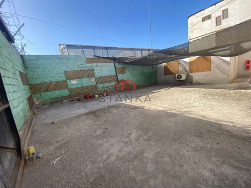 Local Comercial En Arriendo En Antofagasta 55 Uf