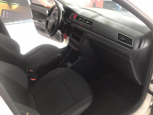 Imagem 8 de 13 de Volkswagen Voyage 1.6 Msi Trendline Total Flex 4p