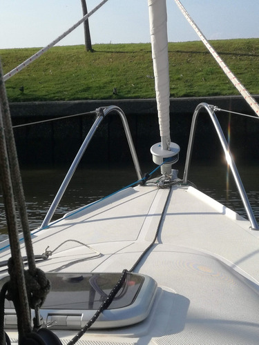 Velero Mastracchio 24.5 C/motor Yamaha - Impecable -