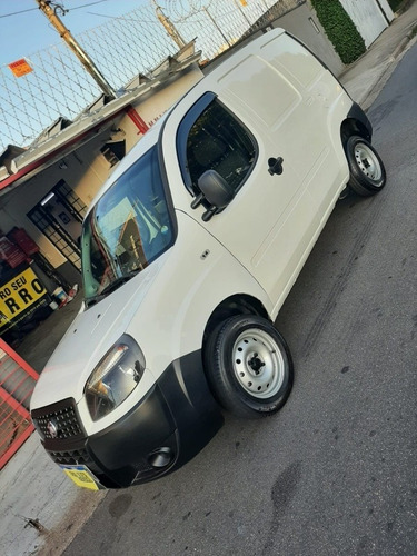 Imagem 2 de 10 de Fiat Doblo Cargo 2016 1.4 Flex 4p