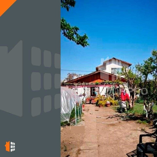 Casa De 4d+2b+sala De Estudios+bodega Cerca A M. La Cisterna