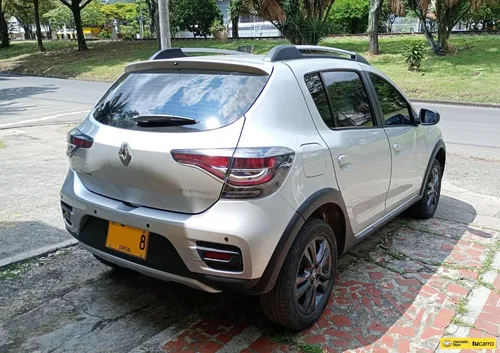 Renault Stepway 1.6 Intens