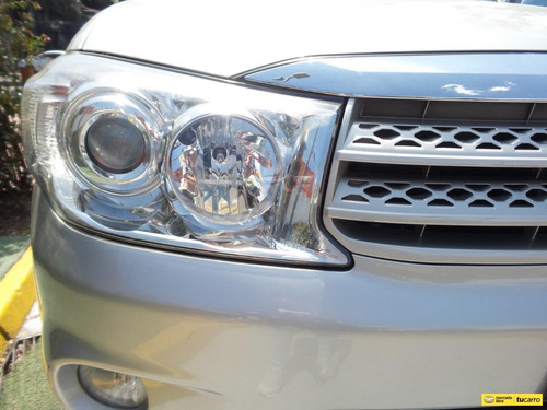 Imagen 20 de 25 de Toyota Fortuner Sr5