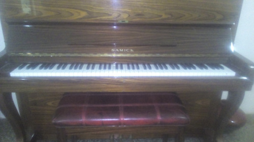 Imagen 3 de 4 de Piano Vertical Marca Samick