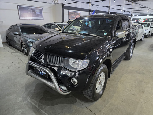 Mitsubishi L200 3.2 Triton Hpe Cab. Dupla 4x4 4p