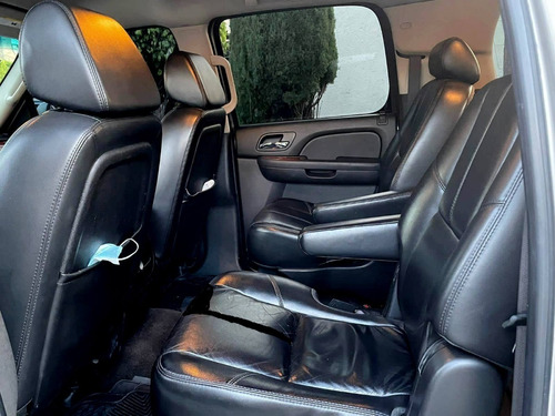 Imagen 5 de 15 de Chevrolet Suburban 2007 Lt Piel Dvd