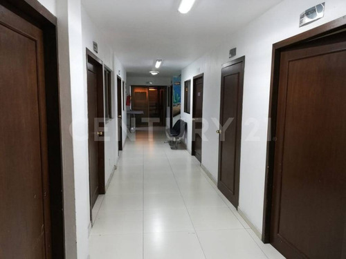 Imagen 5 de 13 de Clinica Medica En Venta, Jardines Alcalde, Guadalajara, Jalisco