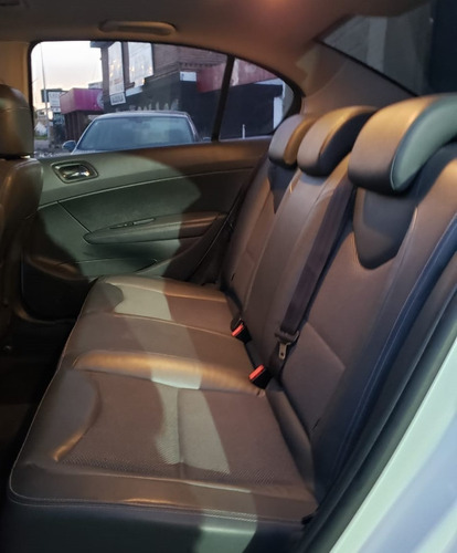 Impecable Peugeot 408 Allure Plus Año 2017 Con Solo 71000 Km