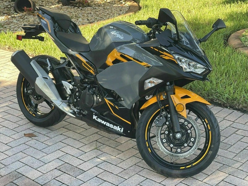 Imagen 2 de 8 de 2020 Kawasaki Ninja