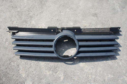 Parrilla Para Volkswagen Jetta A4 1999 - 2004 2005 2006 2007