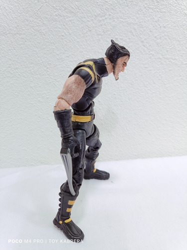 Ultimate Wolverine Logan Weapon X Marvel Legends Series Blob (Usado)