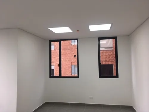 Bogota, Arriendo Oficina/consultorio