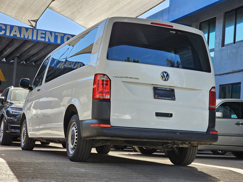 Volkswagen Transporter 2.0 Pasajeros Mt 140 hp