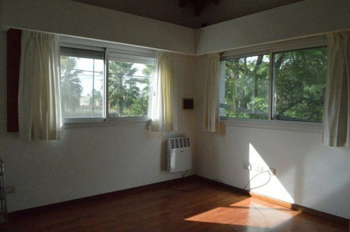 Imagen 7 de 16 de Casa Cuatro Dormitorios Funes