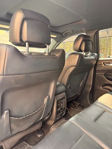 Jeep Grand Cherokee 5.7 Limited Lujo 4x4 At