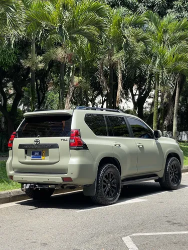 Toyota Prado Txl 3.0 Turbo Diésel 4x4 Automática