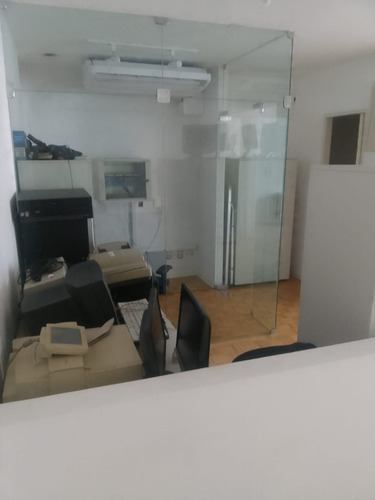 Venta Oficina O Vivienda Plaza Independencia Centro