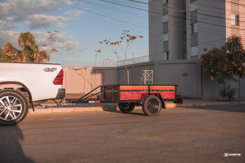 Imagem 5 de 9 de Carretinha Utilitária Para Cargas Em Geral