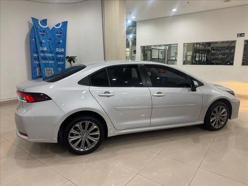 Toyota Corolla 2.0 Vvt-ie Xei