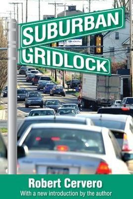 Libro Suburban Gridlock - Robert Cervero