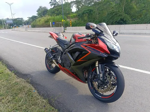 Gsxr 600 Modelo 2008