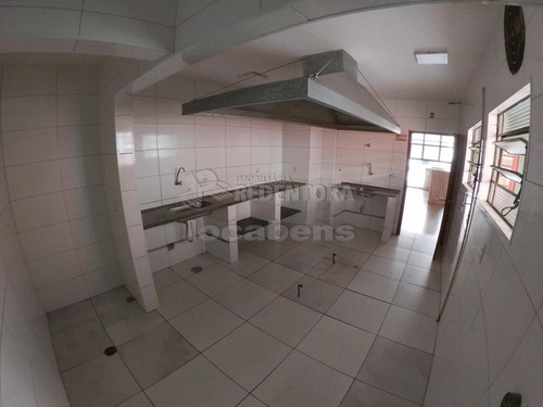 Salas Comerciais - Ref: L7718