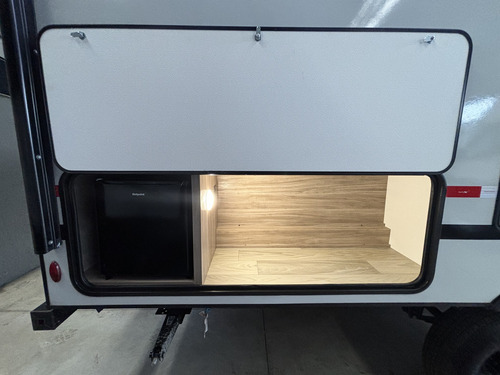 Trailer Importado Winnebago 2326mbbh - 0km - Y@w2