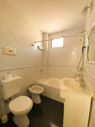 Imagen 6 de 11 de Departamento Tipo Casa En Venta En Lanus Oeste