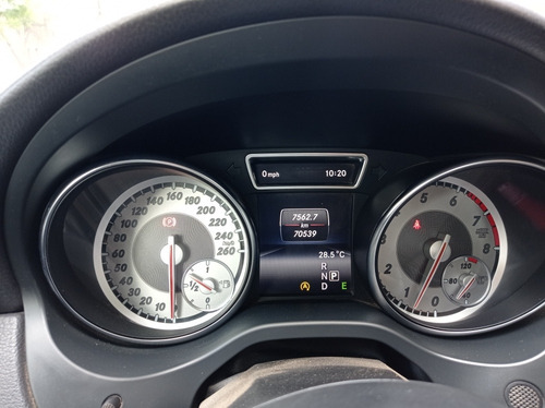 Imagen 11 de 15 de Mercedes-benz Clase Gla 1.6 Gla250 At Sport B.efficiency