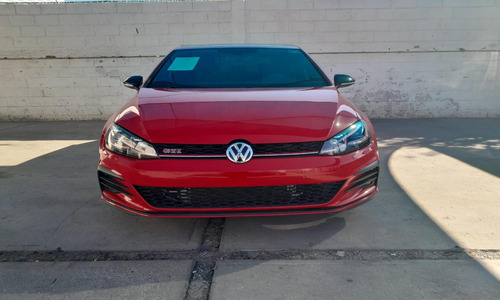 Volkswagen Golf 2021