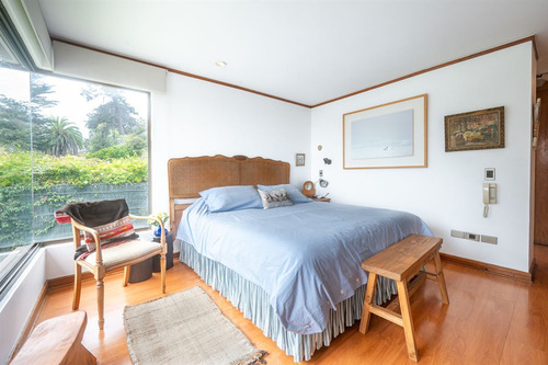 Casa En Un Sitio Único A Pasos De La Playa De Zapallar
