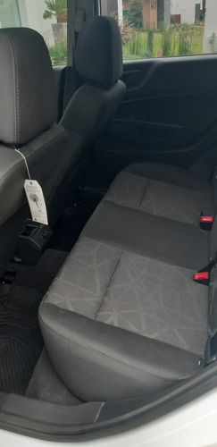 Ford Fiesta 32.000km Design Titanium