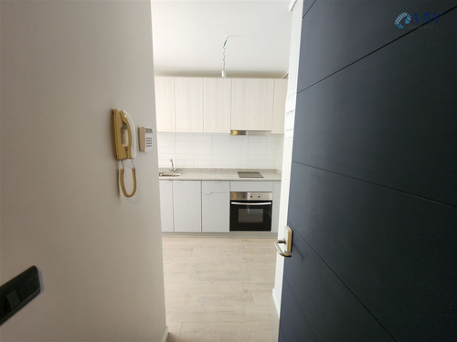 Departamento En Venta De 1 Dorm. En Estación Central
