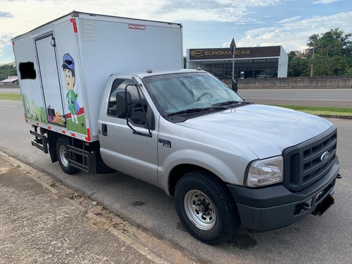 Imagem 3 de 12 de Ford F350 2005 Bau