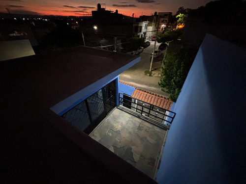 ¡estrena Departamento En Planta Alta: Diseño, Frescura Y Una Ubicación Privilegiada En Monte Azul!