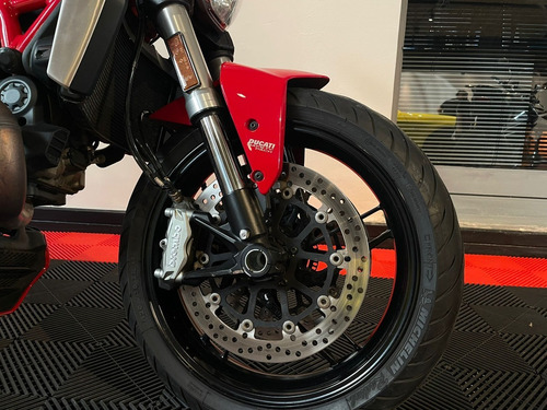 Imagen 5 de 7 de Ducati Monster 1200 Hilton Motors Co.