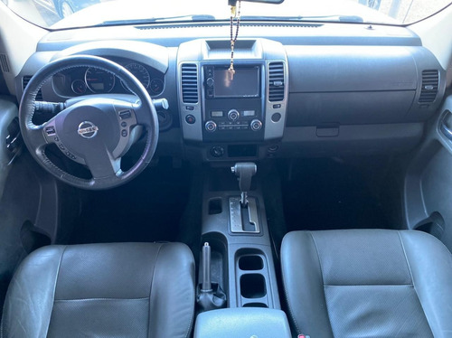 Imagem 7 de 13 de Nissan Frontier Sl 2.5 Branco 2016