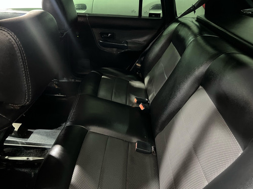 Volkswagen Santana 1.8 Gl 4p