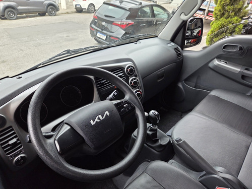 Kia Bongo 2.5 TD DIESEL STD CS 4x4 MANUAL