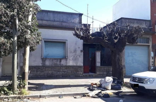Imagen 4 de 11 de Lisandro De La Torre 1068, La Tablada
