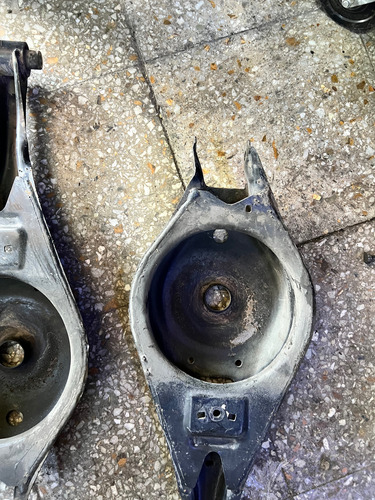 Kit X2 Parrila Suspensión Trasera Bmw E36 91-00 Sedan 4p