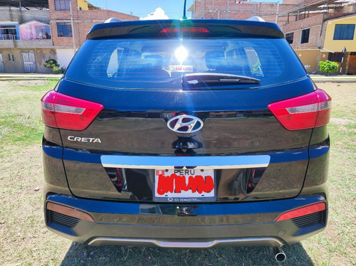 Imagen 3 de 19 de Hyundai, Modelo Creta, Color Negro Camioneta Rural