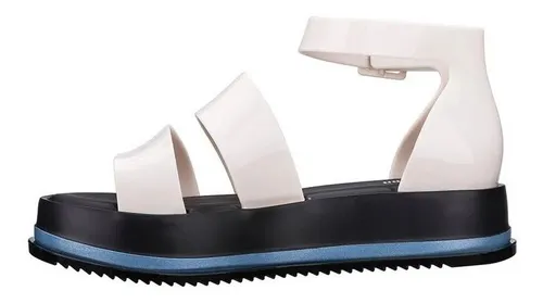 Sand lia Melissa Model Platform Original