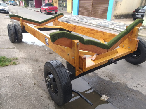 Imagem 7 de 9 de Carreta De Encalhe Lancha Barco Jetski Bote Adaptações