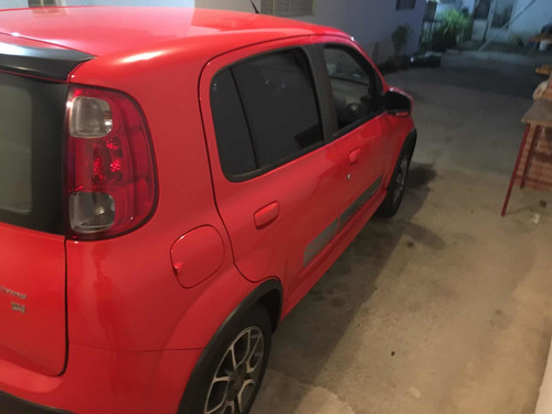 Fiat Uno 1.4 Sporting Flex 5p